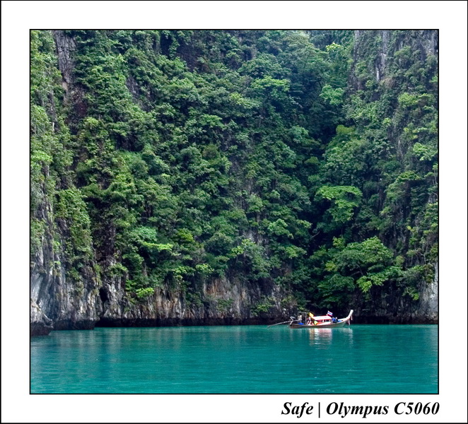 2006 - 07 - Phuket - Ko Phi Phi - Pileh Cove 08